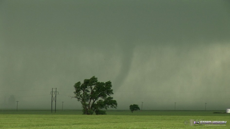 storm highway photo Tornado at Medford, Oklahoma May 10, 2010