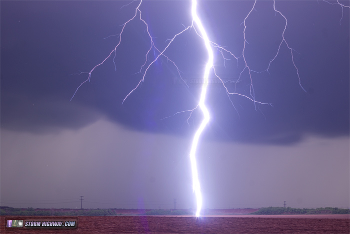 Last Lightning Strike Near Me Supercell and close lightning near Turkey, Texas May 23, 2016