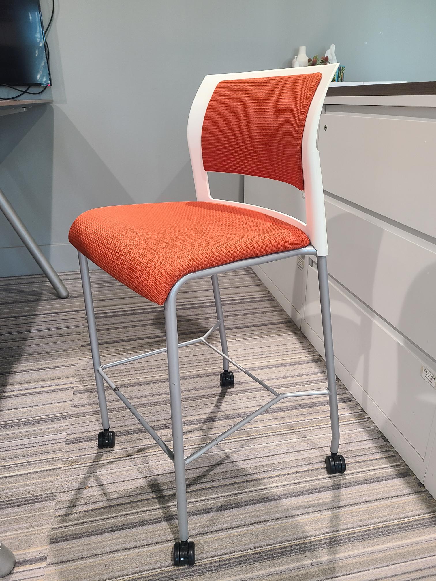 STEELCASE MOVE STOOL Storr PreOwned