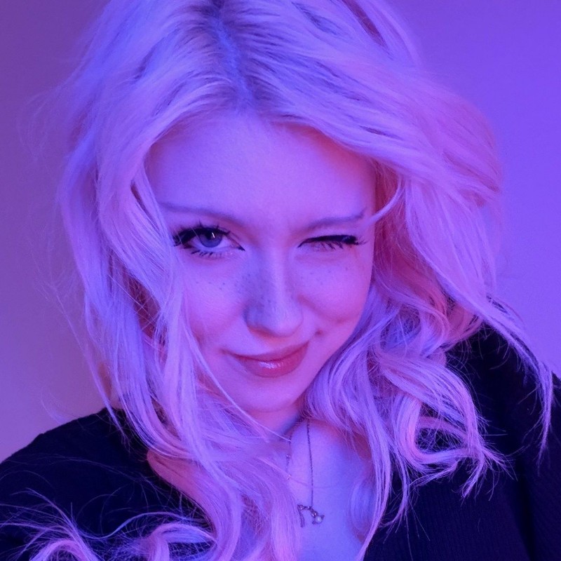 Linzor 😜 ️ (@linzoor) on Snapchat