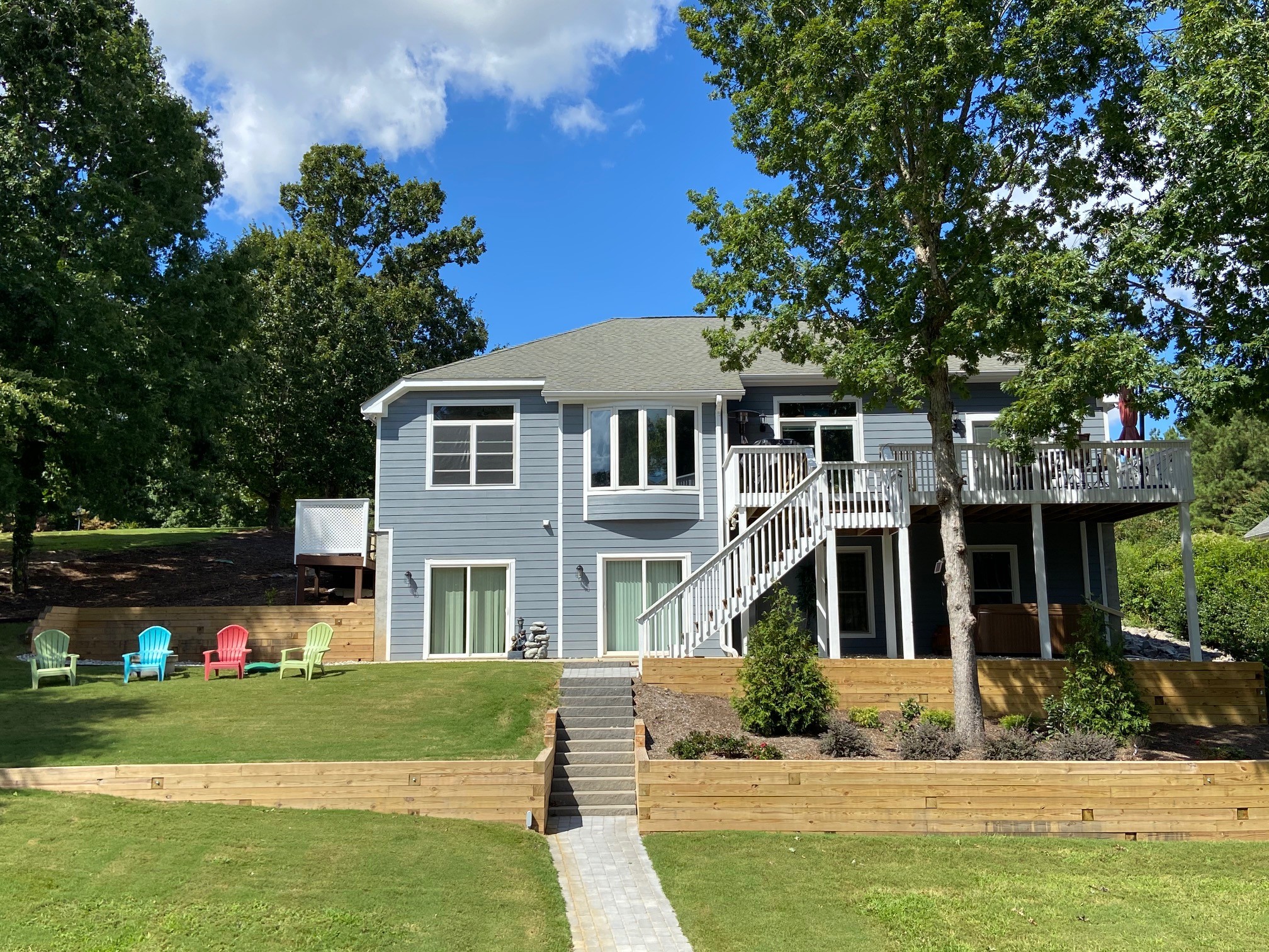 551 Cozy Cove Story Properties