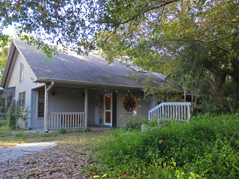 Stouthouse visitors in Sebastian Florida