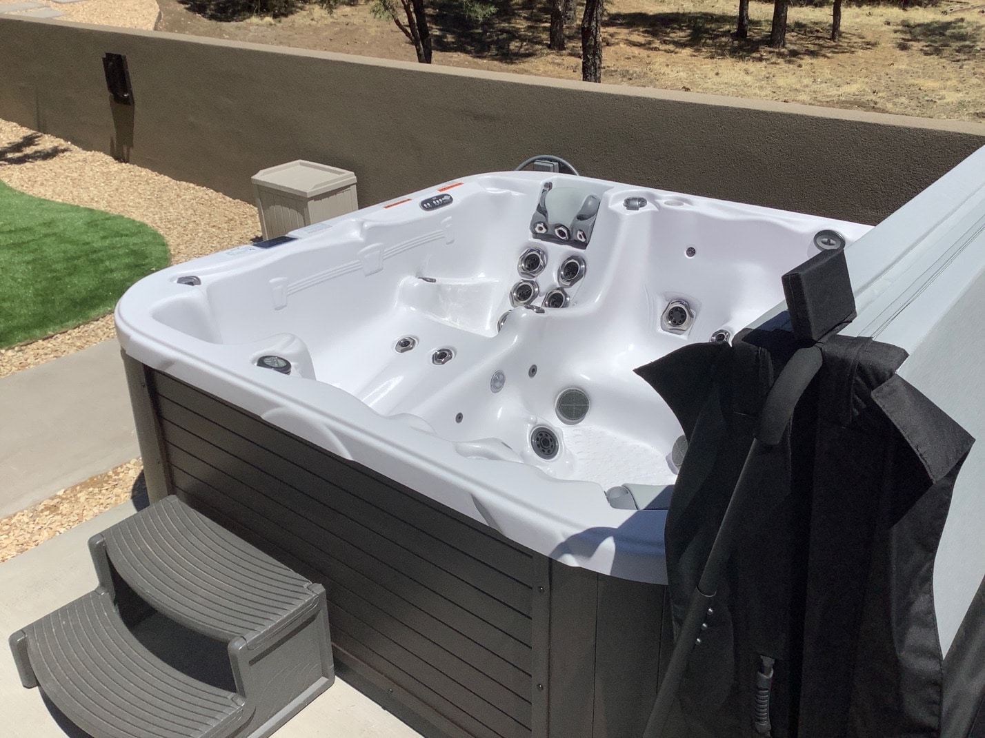 D1 Chairman - The Stove and Spa Store