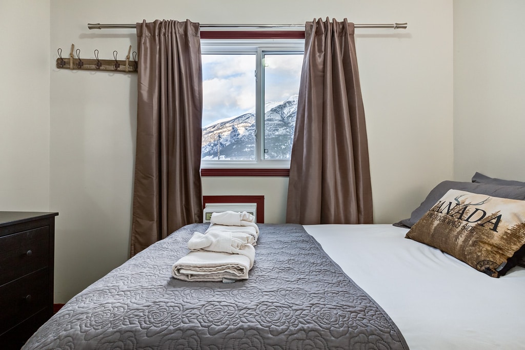 Dead Man’s Flats Affordable Mountain Escape S & T Properties