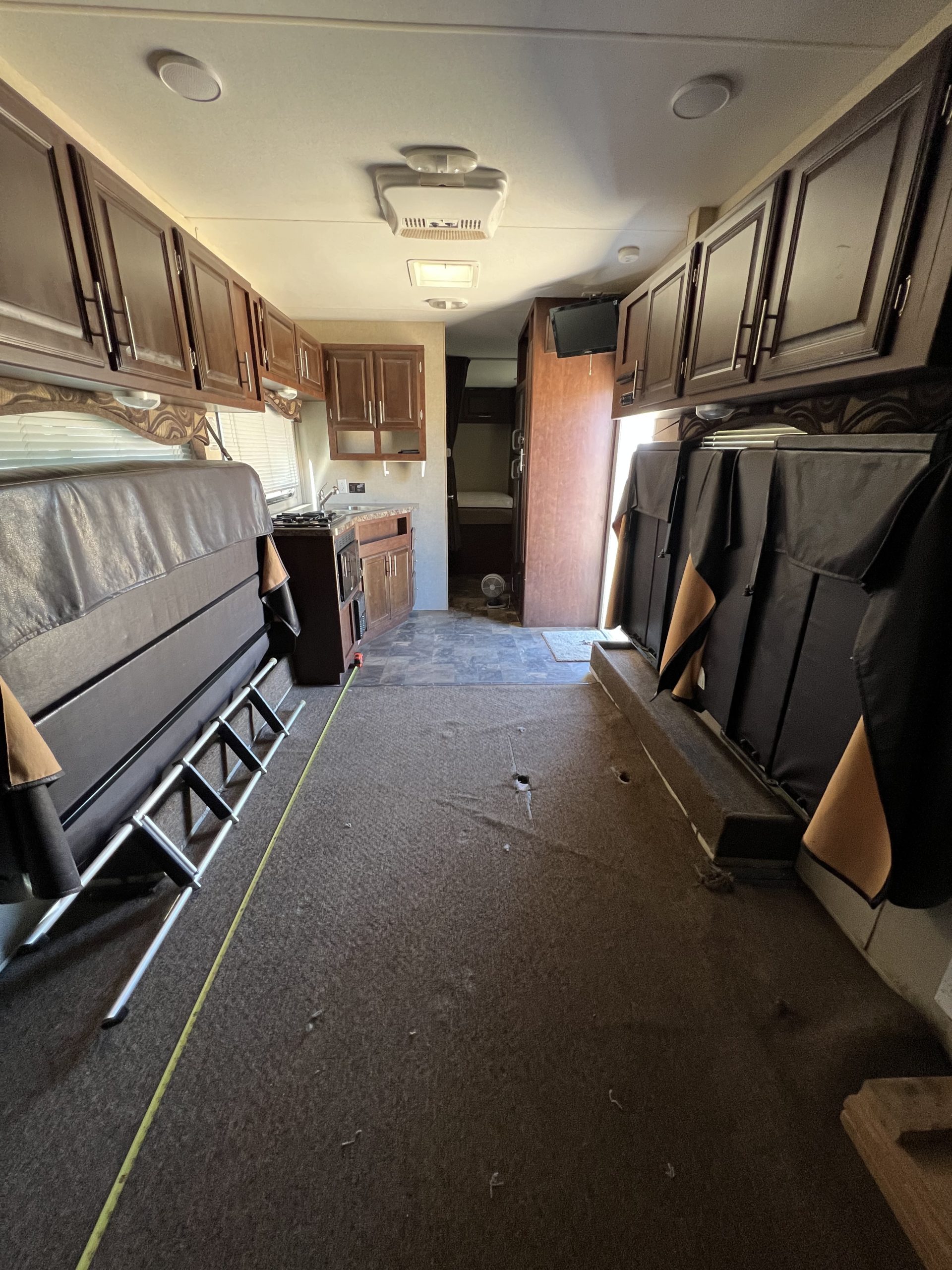 2014 Eclipse Attitude 24FS Toy Hauler Str8Up Toy Trader