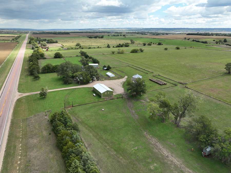 41303 SD Hwy 37, Springfield, SD