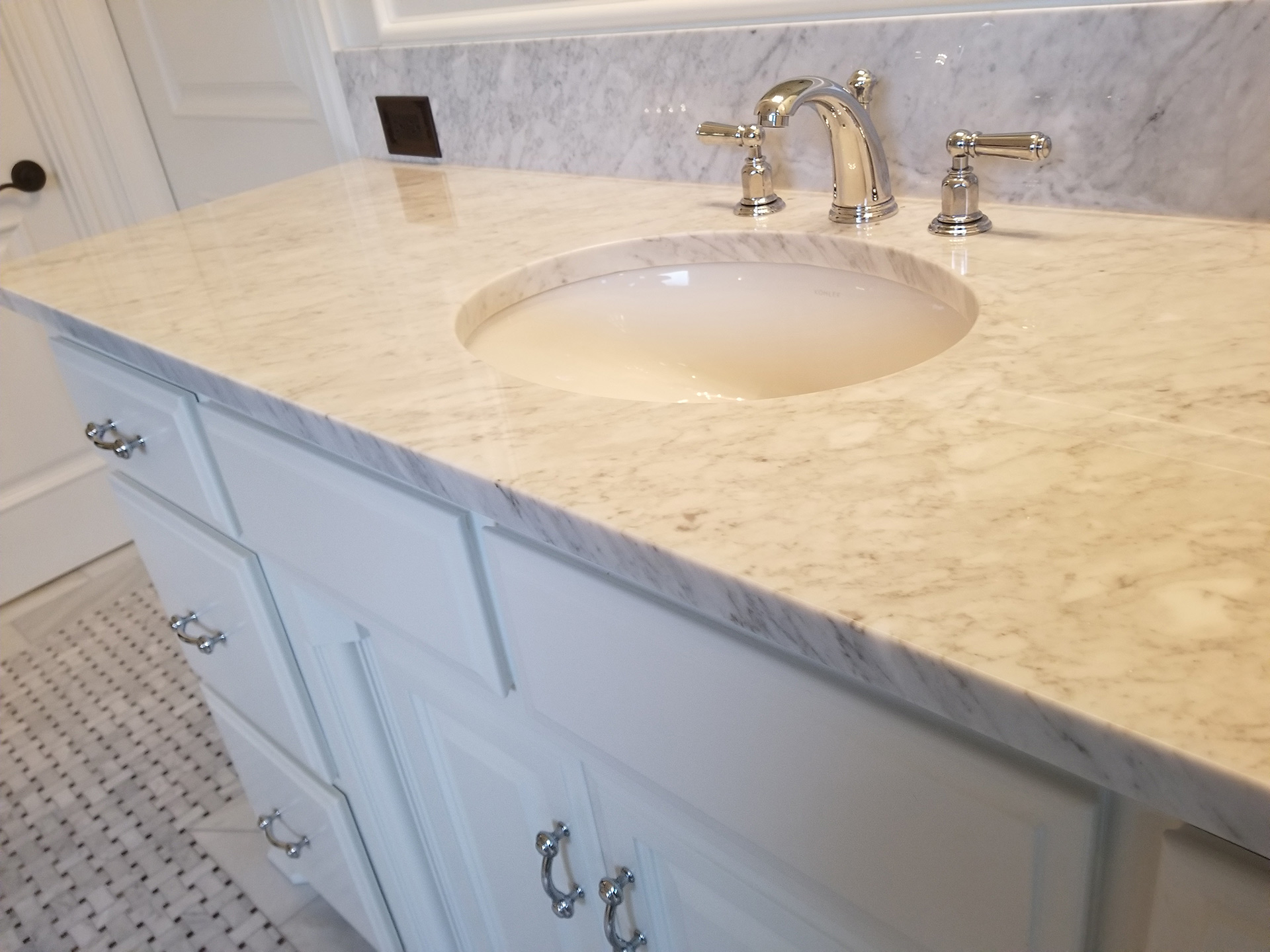 Straightline Grout Local Experts In Surface Restoration