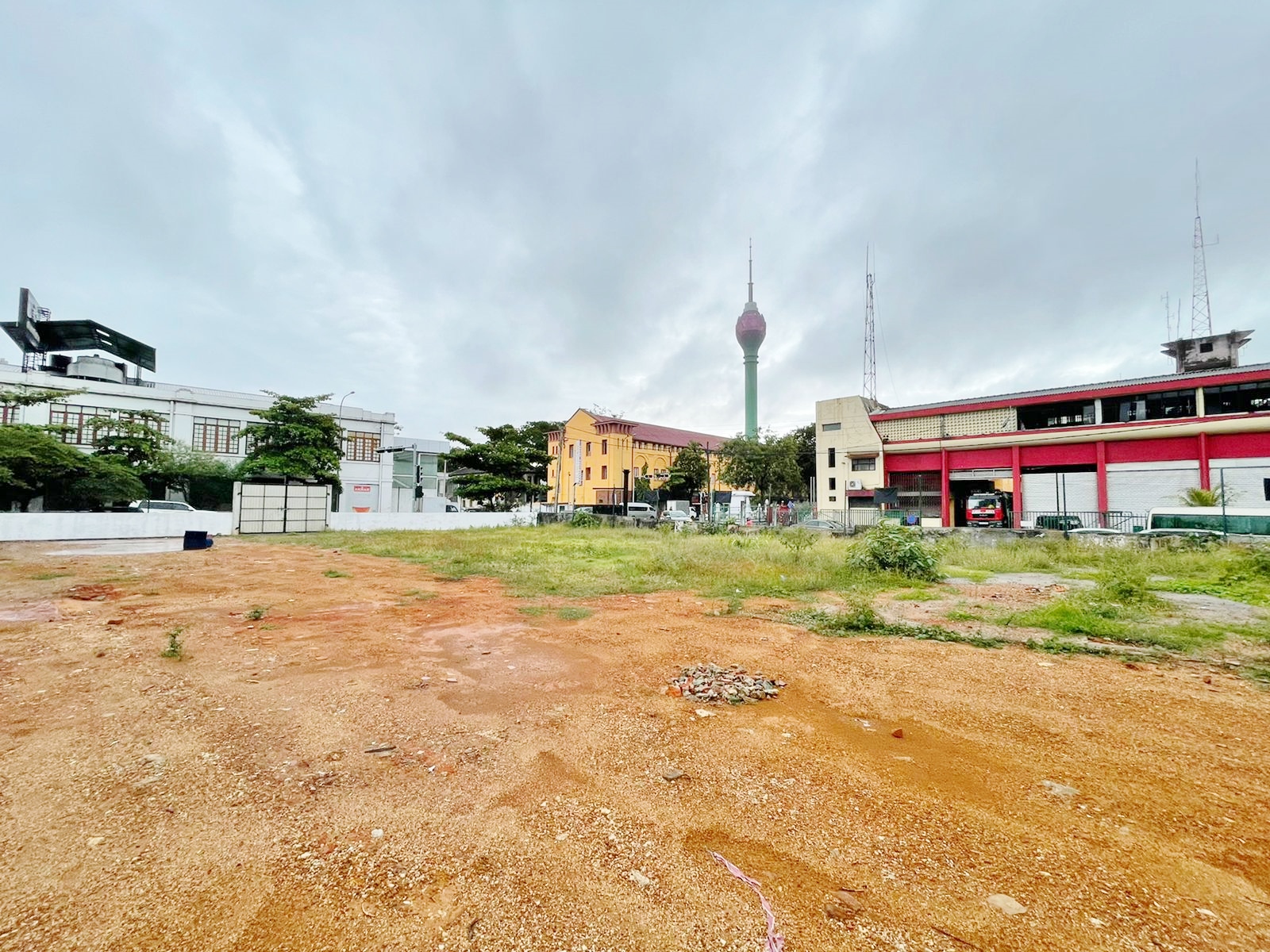 Land Facing Darley Road in Colombo 10 [LS 35] Straight Sale