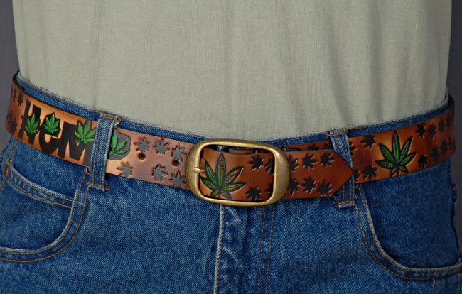 Strait City image: marijuana leaf leather belt BPT112