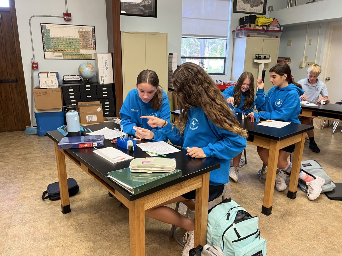 Middle School St. Raphaels Catholic School