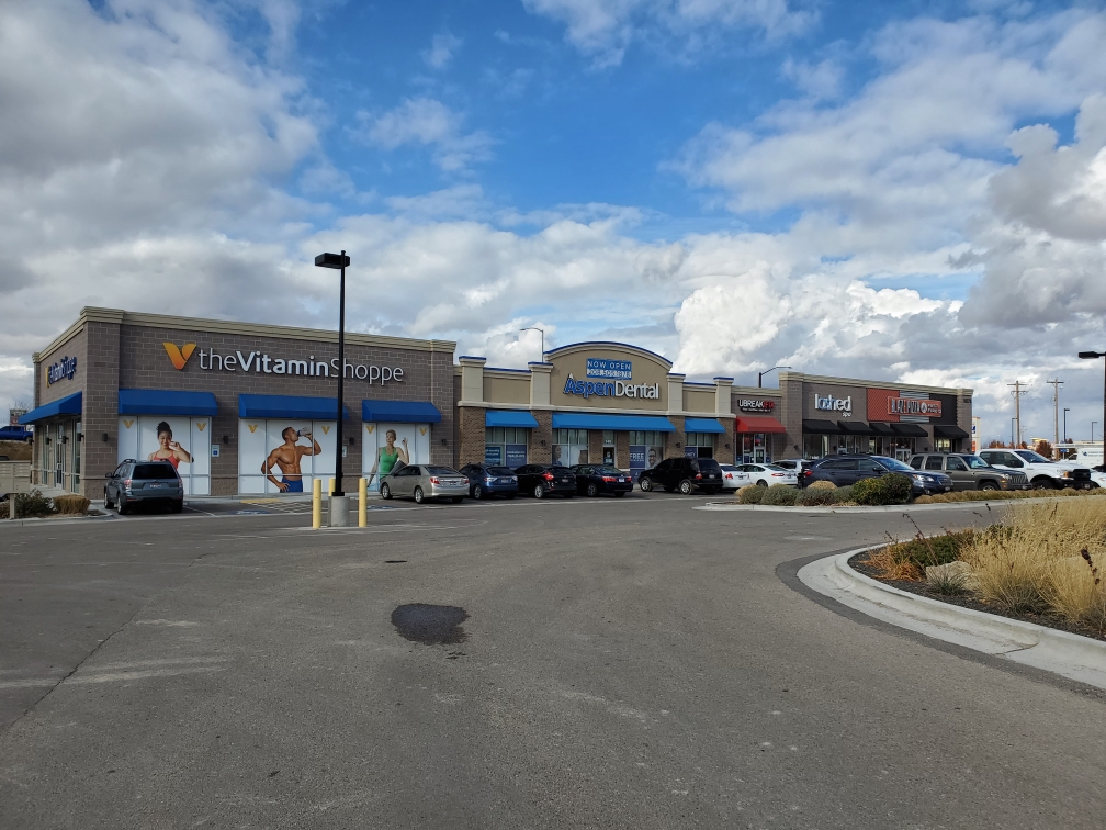 MultiTenant Retail Center Strata Real Estate