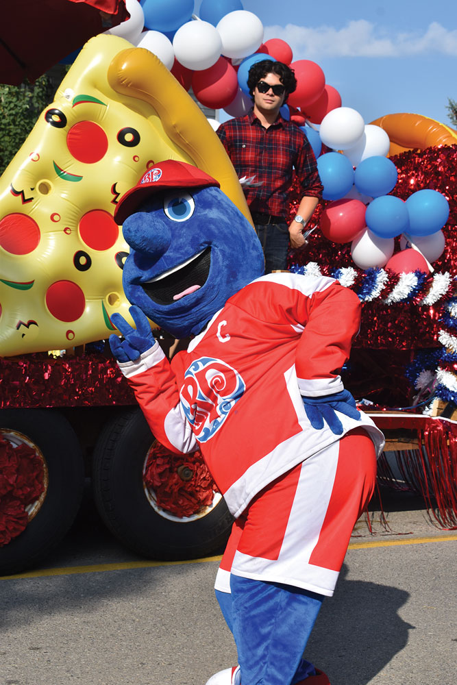 Strathmore Stampede Parade 2023 a golden event Strathmore Times