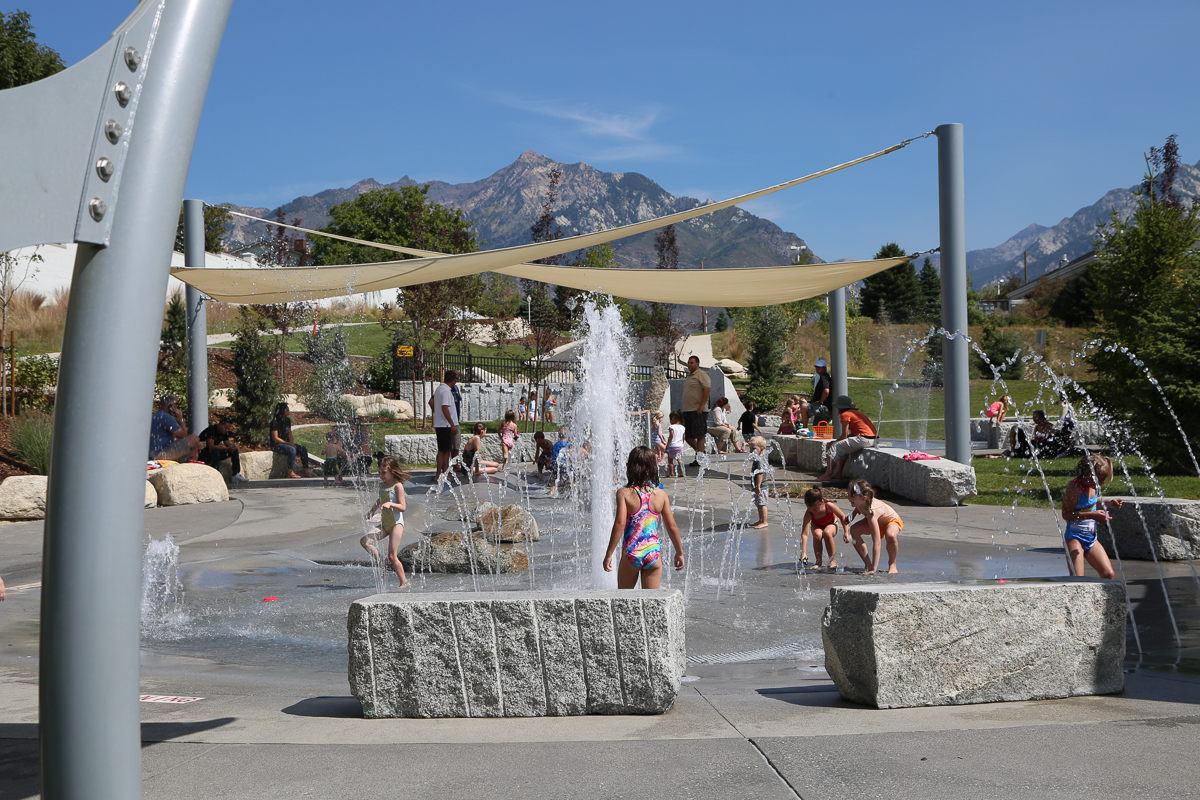 Sandy Splash Pad Stratton and Brätt Landscapes and Aquatics