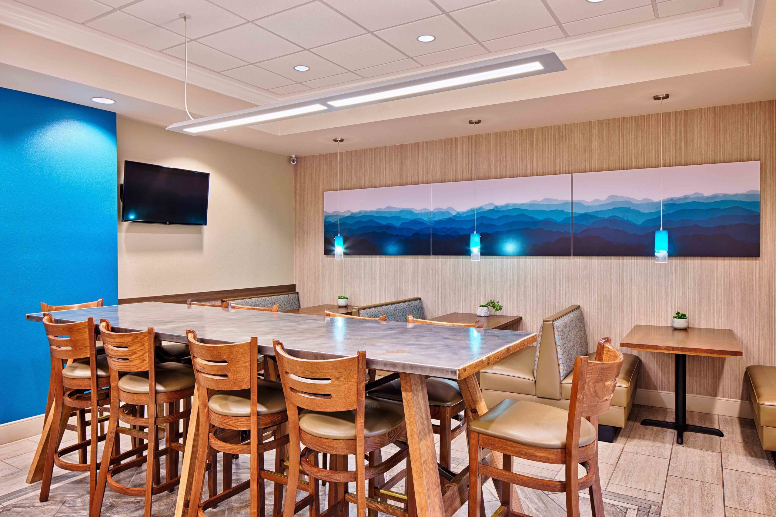 ECCO SUITES Straughn Trout Architects