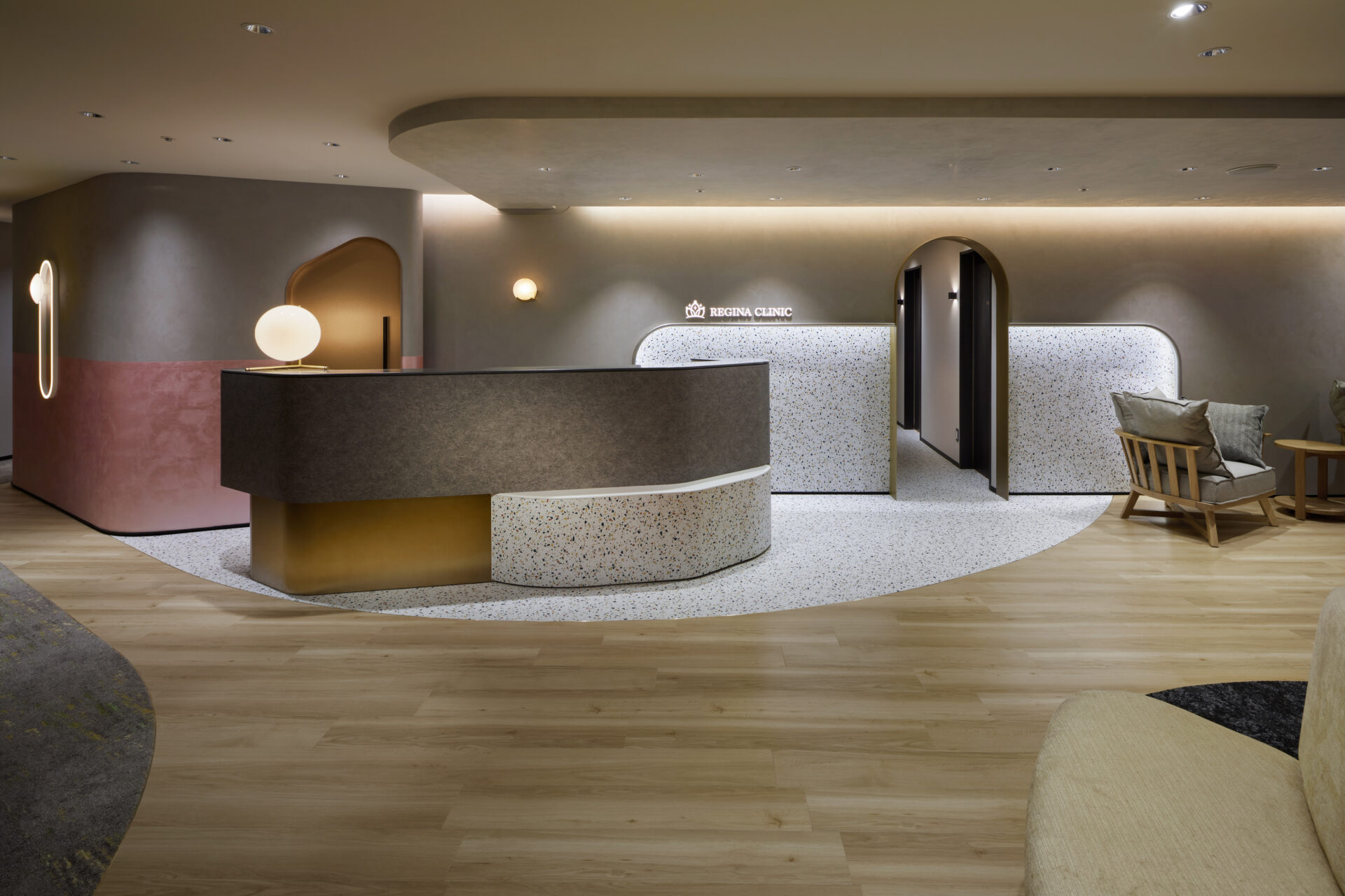 REGINA CLINIC 原宿 STREAM.inc