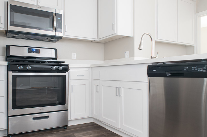 Tuscany On Fig, USC Student Housing Streamline Builders