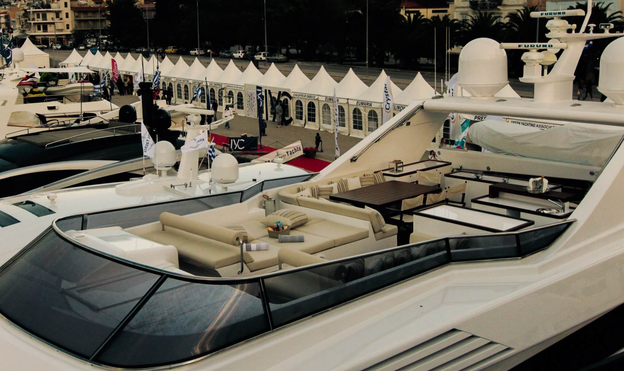Motor Yacht Elisa • Streamlined