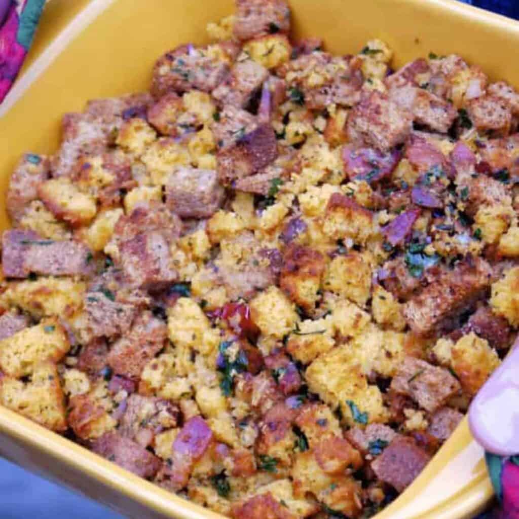 Cornbread and Bacon Stuffing - Stress Baking