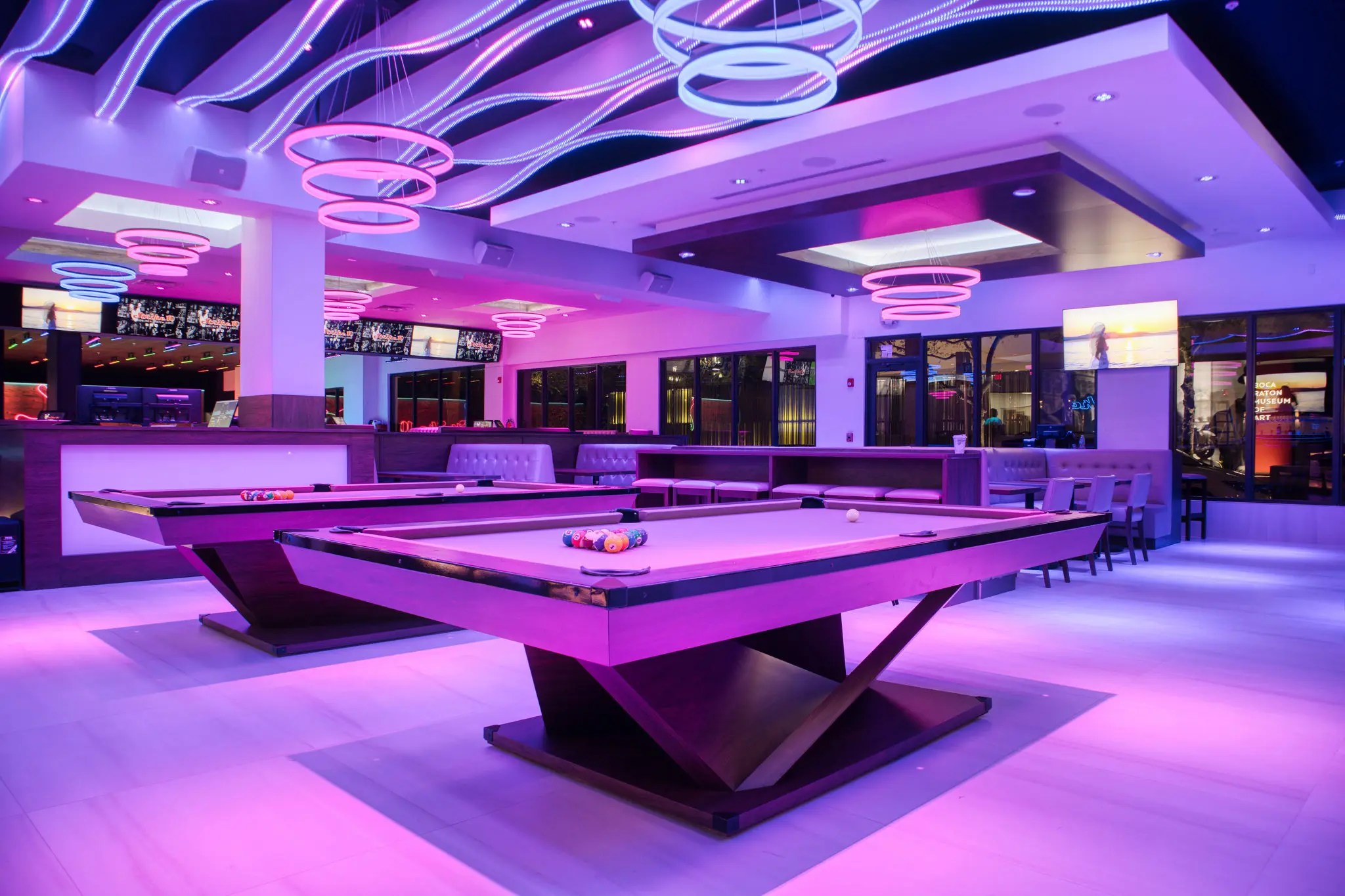 Interior Strike 10 Bowling & Sports Lounge