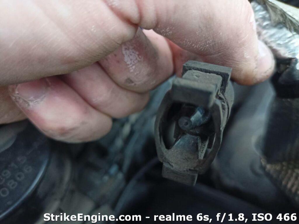 Ford Focus Fuel Gauge Problems Dangerous? Fixed? StrikeEngine