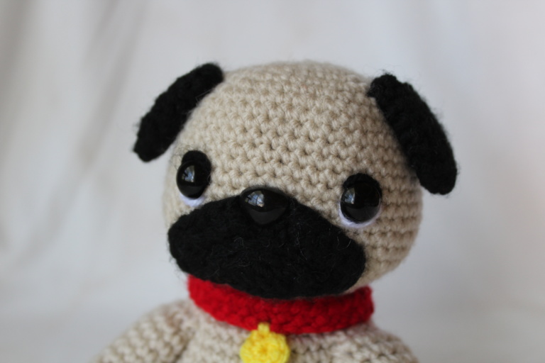 Pug Dog Amigurumi Free Crochet Pattern StringyDingDing