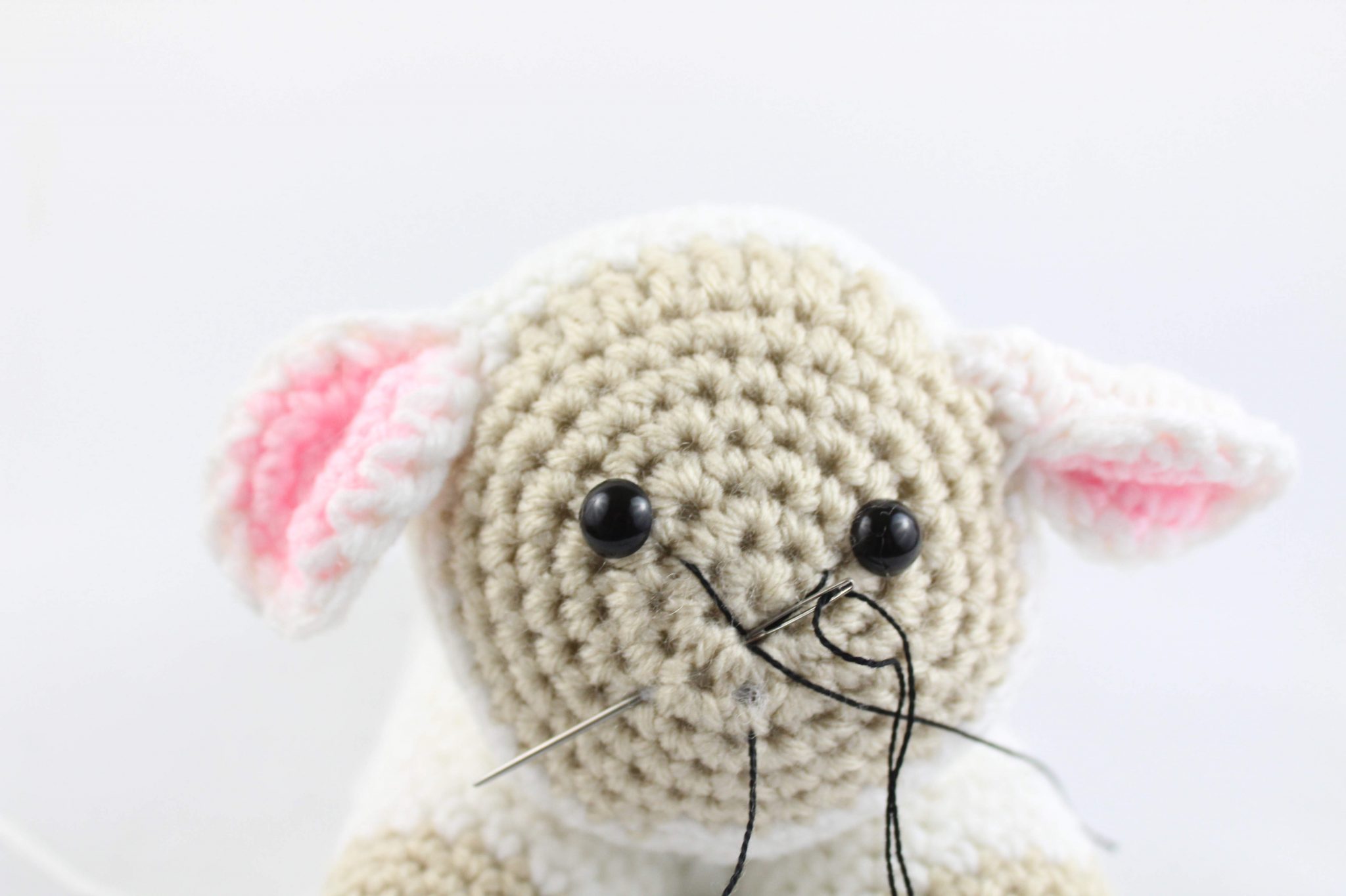 Lamb Amigurumi Free Crochet Pattern StringyDingDing