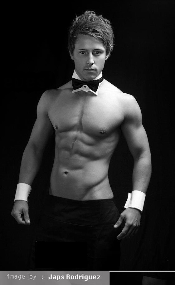 Cohen stripper & waiter