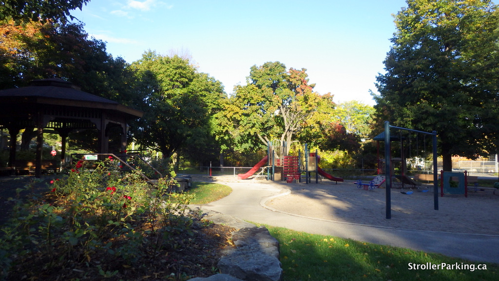 Drummond Park StrollerParking