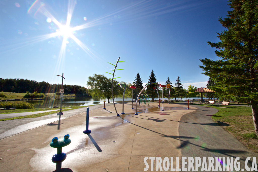 de la Cité Park (Longueuil, SaintHubert) StrollerParking