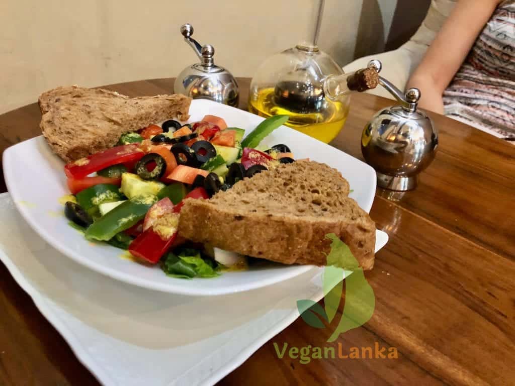 25 Best Vegan Friendly Cafes in Colombo with Drinks & Food