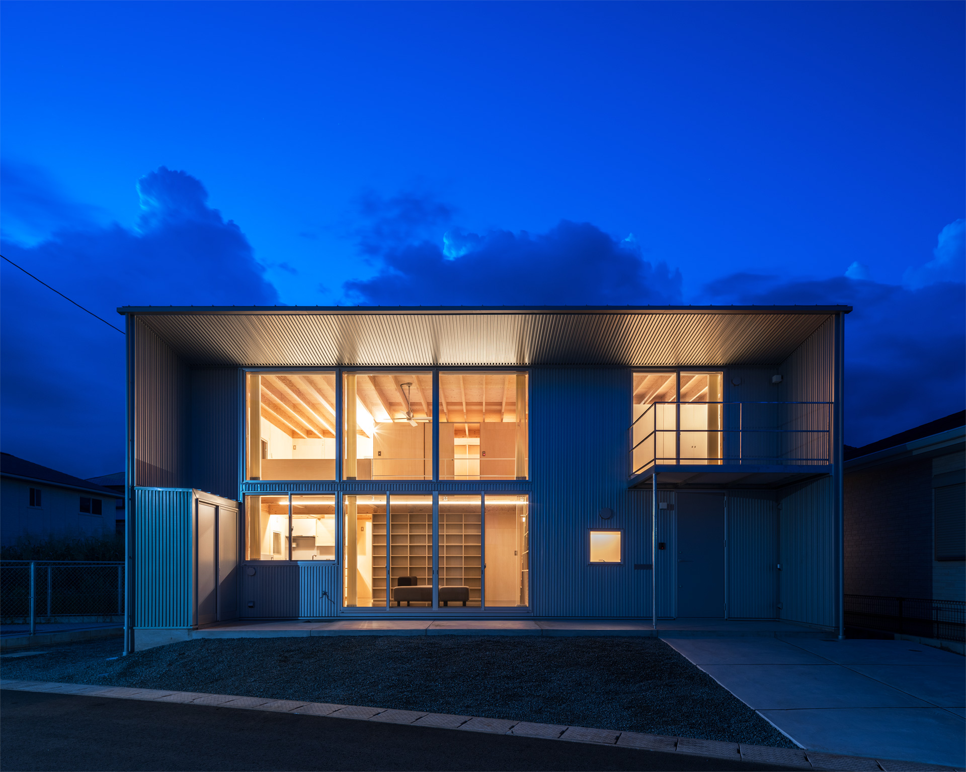 STROOG｜施工例： 「箱の家 163」