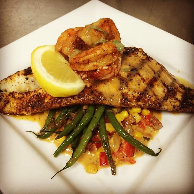 Stroubes Seafood and Steaks