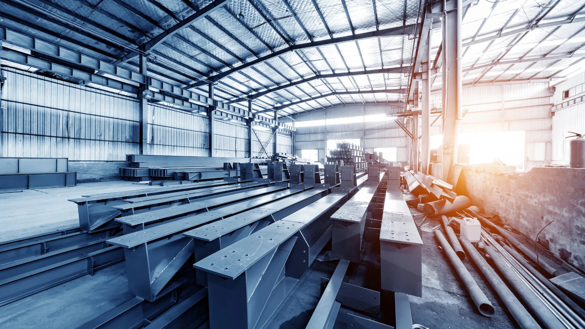 Steel building erectors in Chicago. Structural steel erectors