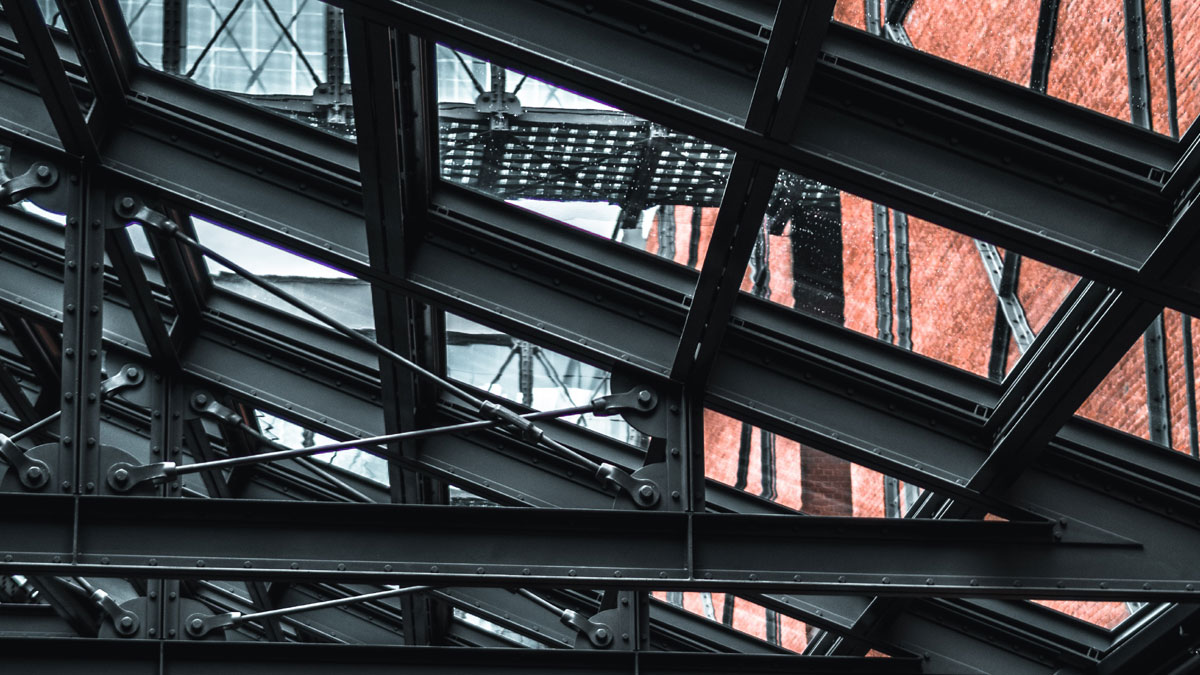 Custom steel trusses fabrication. Structural steel in Chicago