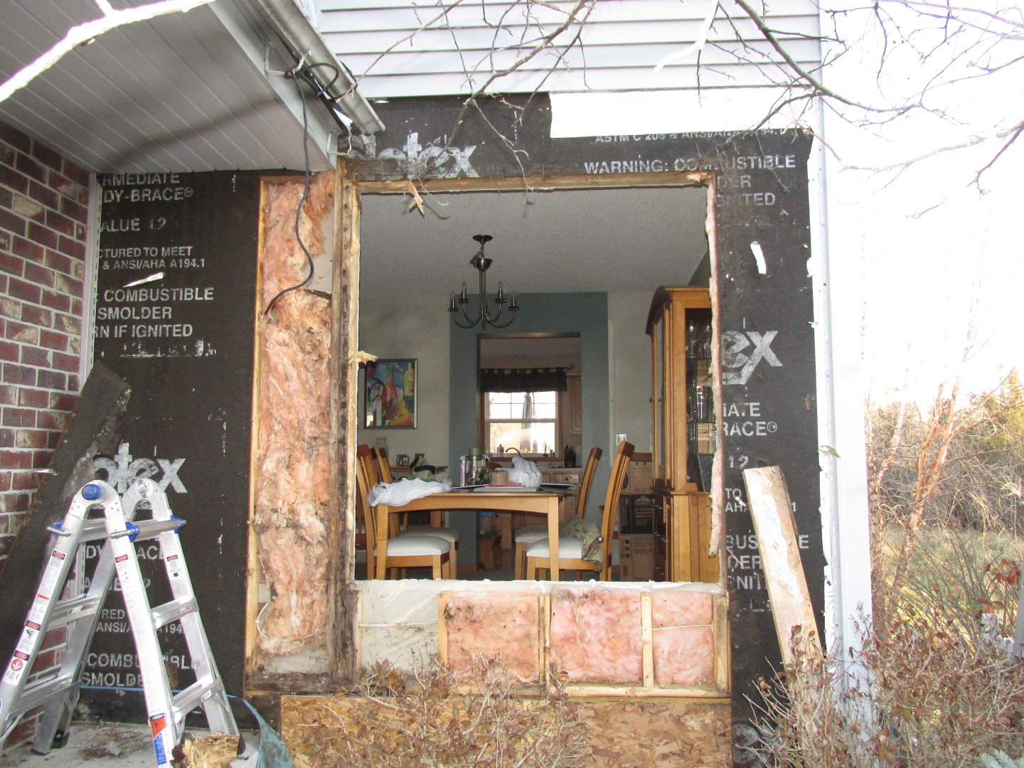 Moisture Testing Homes with Vinyl Siding HomesMSP Real Estate