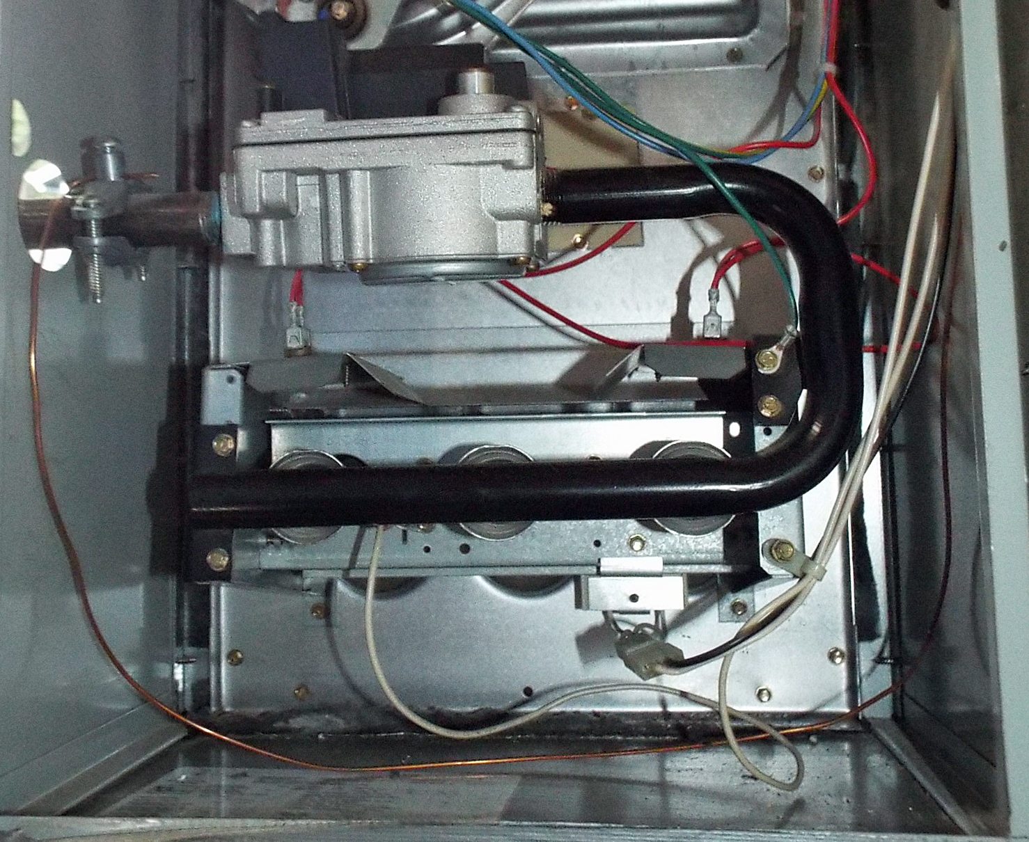 Bonding gas piping Structure Tech Home Inspections