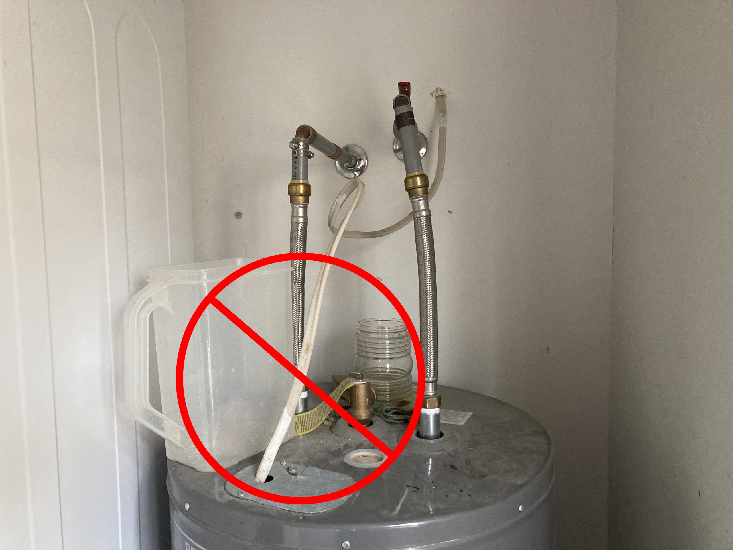 Inspecting the wiring to an electric water heater - Structure Tech Home