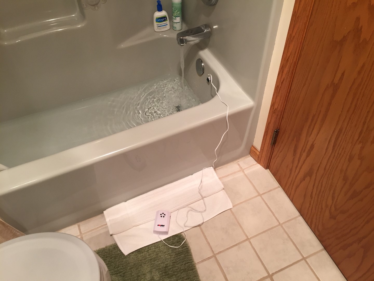 Home inspection fail files bathtub flood