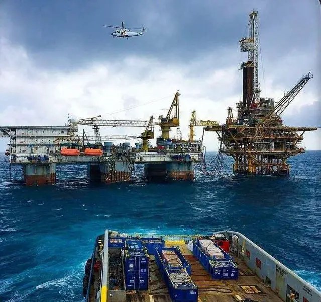 Geotechnical Investigation for Offshore Platforms Design - Structville