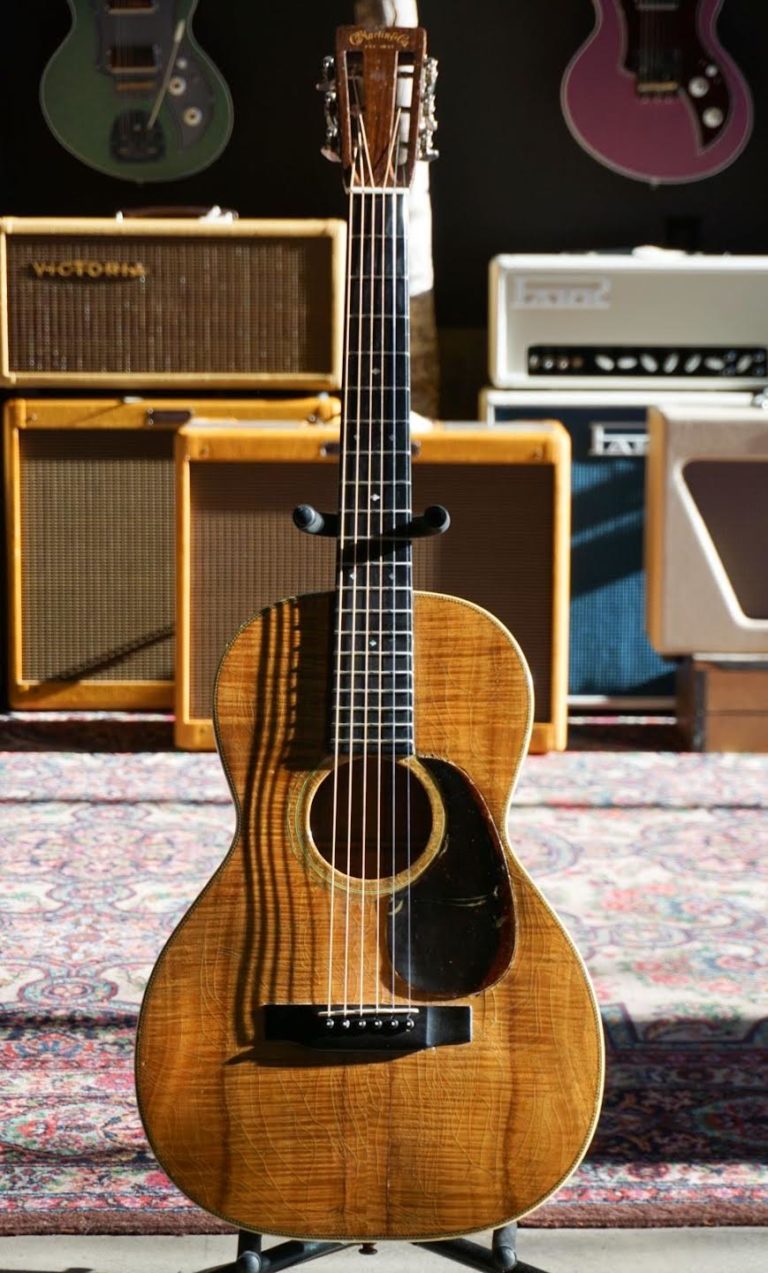 Vintage Acoustic & Electric Guitars Portland Music Store Strum PDX