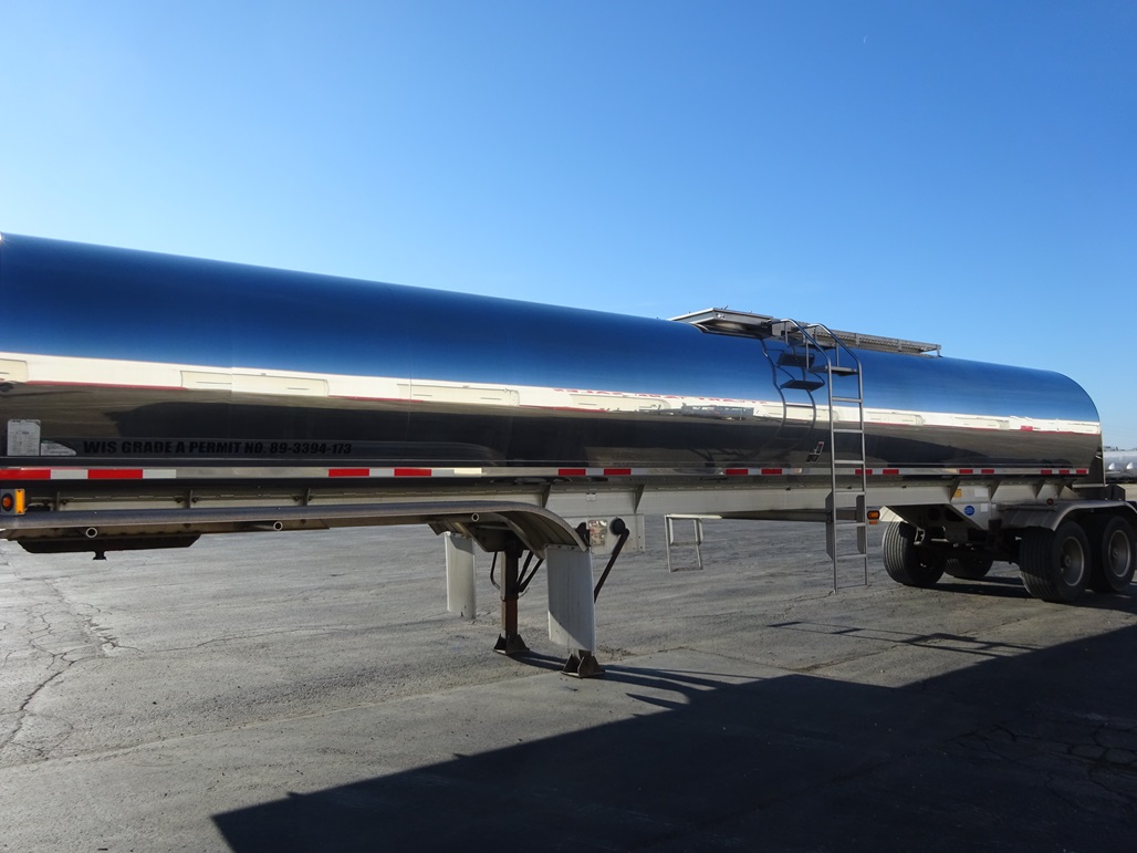 USED 2013 WALKER Stuart Tank Sales Corporation