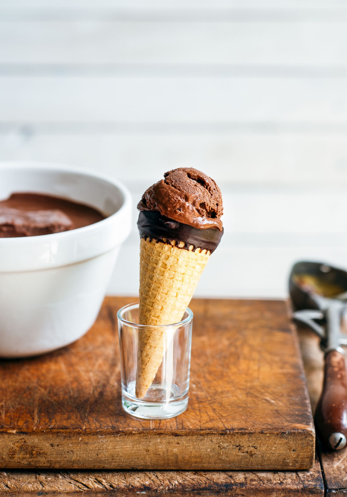 decadent dark chocolate ice cream & awesome christmas breville giveaway