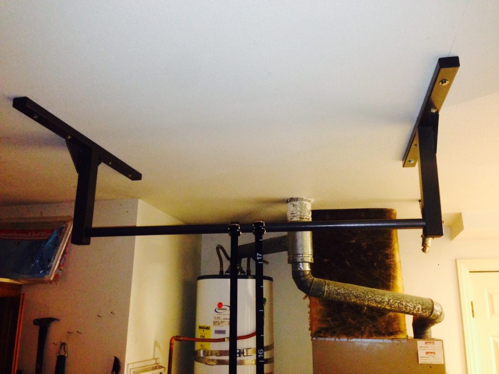 What's better ceiling or wall mounting my pull up bar? Stud Bar