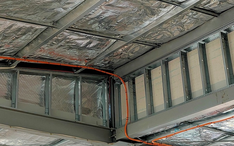 Slotted Deflection Track Internal & External Wall Studco