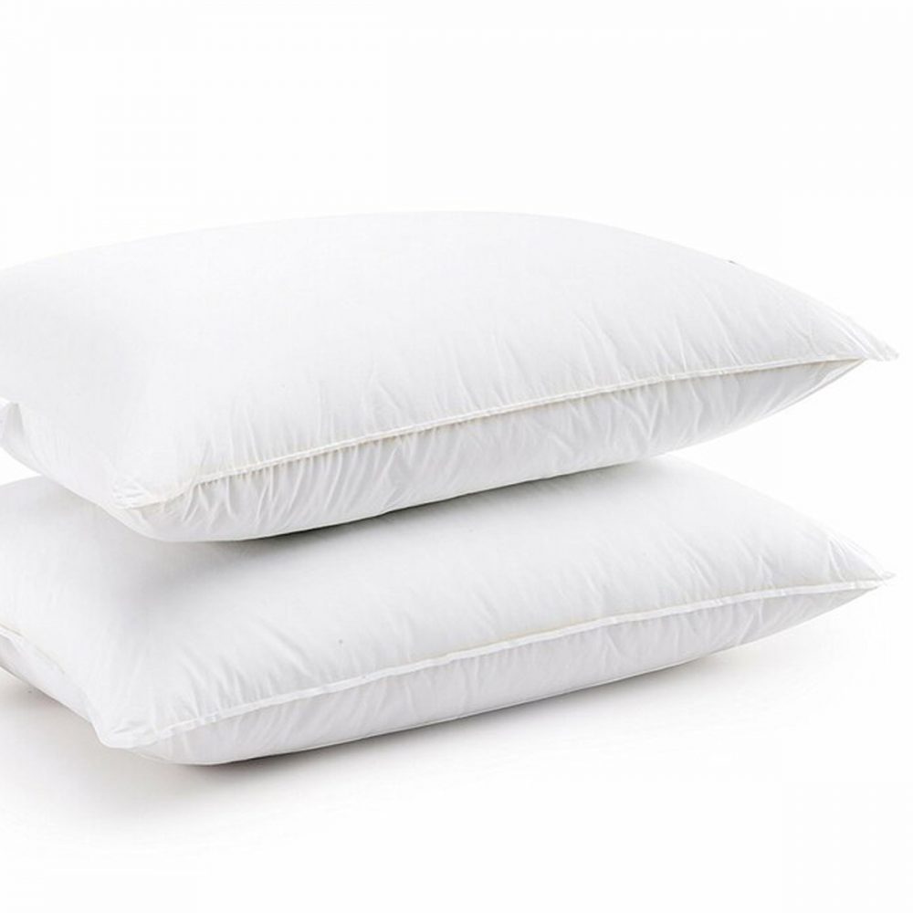 Extra pillow(s) with cover (rental) Student Housing Mtl