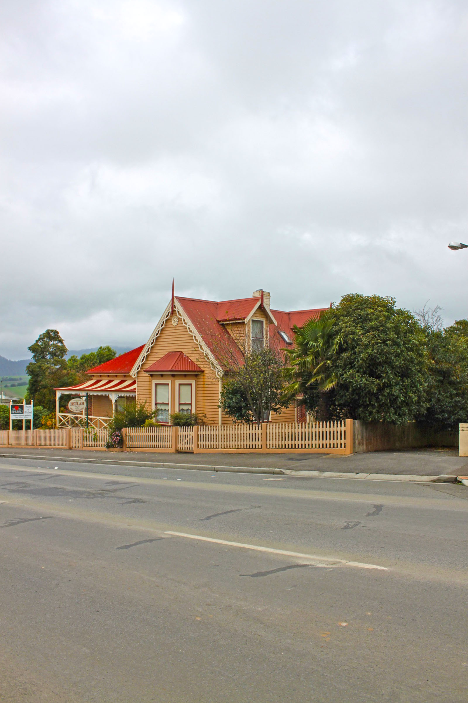 “Beulah”, King Street, Scottsdale, Tasmania StudiaPhotos