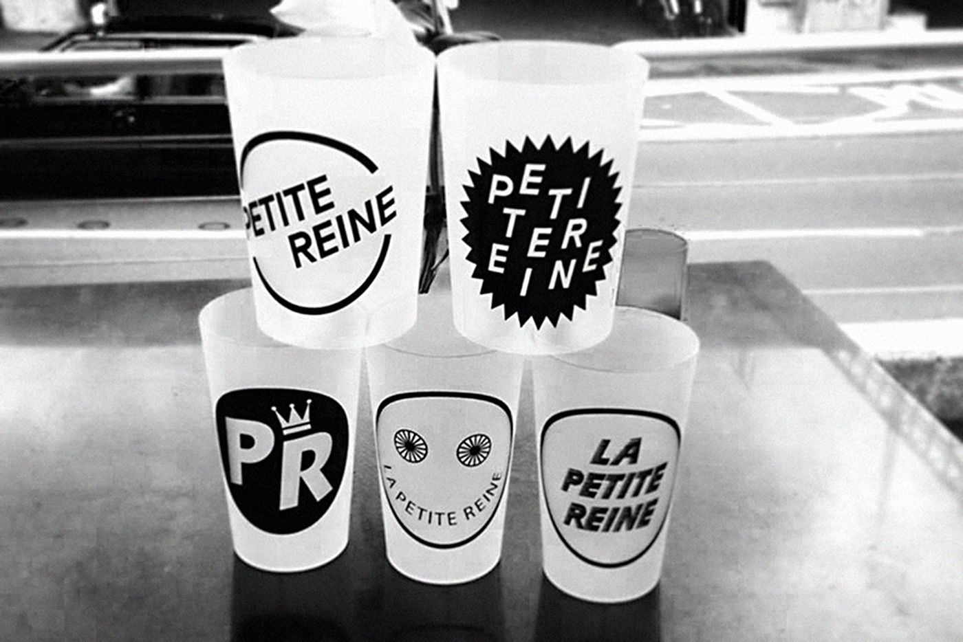 La Petite Reine Bar / Café2013 Studio Gambetta Graphisme Genève