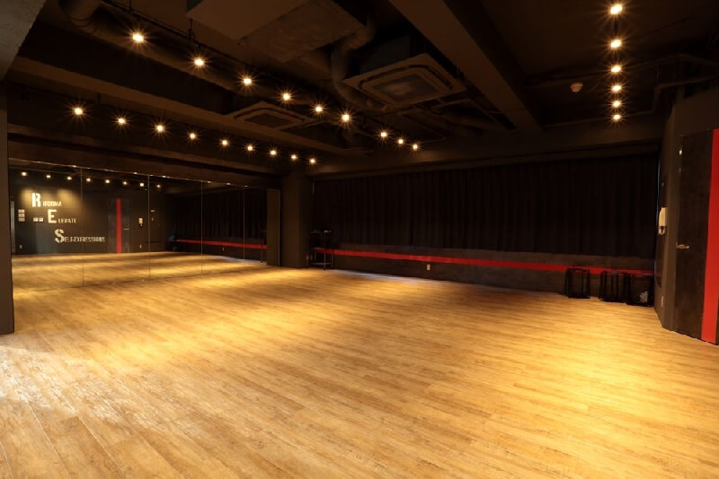 スタジオレス 新宿区百人町レンタル多目的スタジオ スタジオレス StudioRES