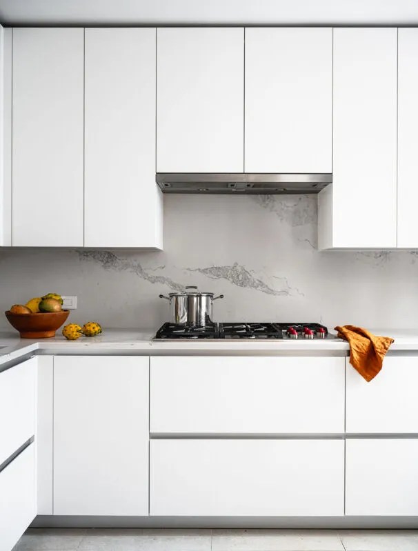 Riverside Drive Apartment Studio ST Architects