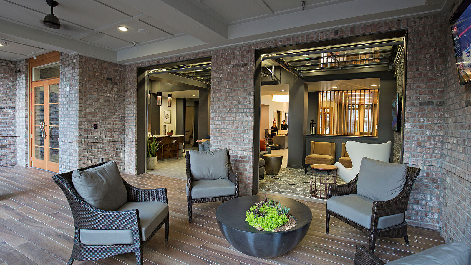 Studio 2LR Architecture + Interiors 5000 Forest